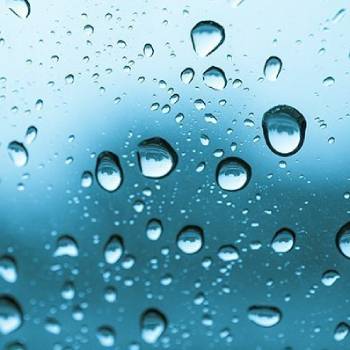 جلوگیری از باقیماند رد آب بعد از نظافت شیشه ها با دستکاه نماشوی صنعتی