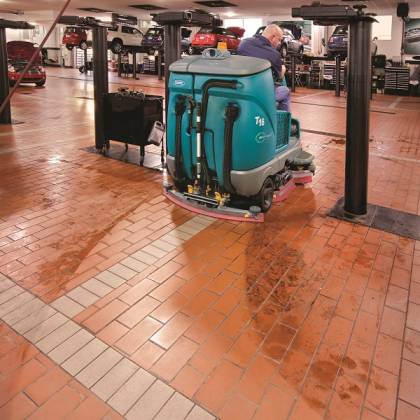 دستگاه اسکرابر خودرویی - T16